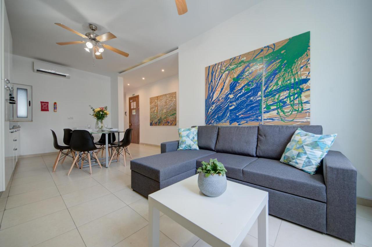 Azure Haven - Gzira Apartments And Penthouse By Shortletsmalta Exterior photo