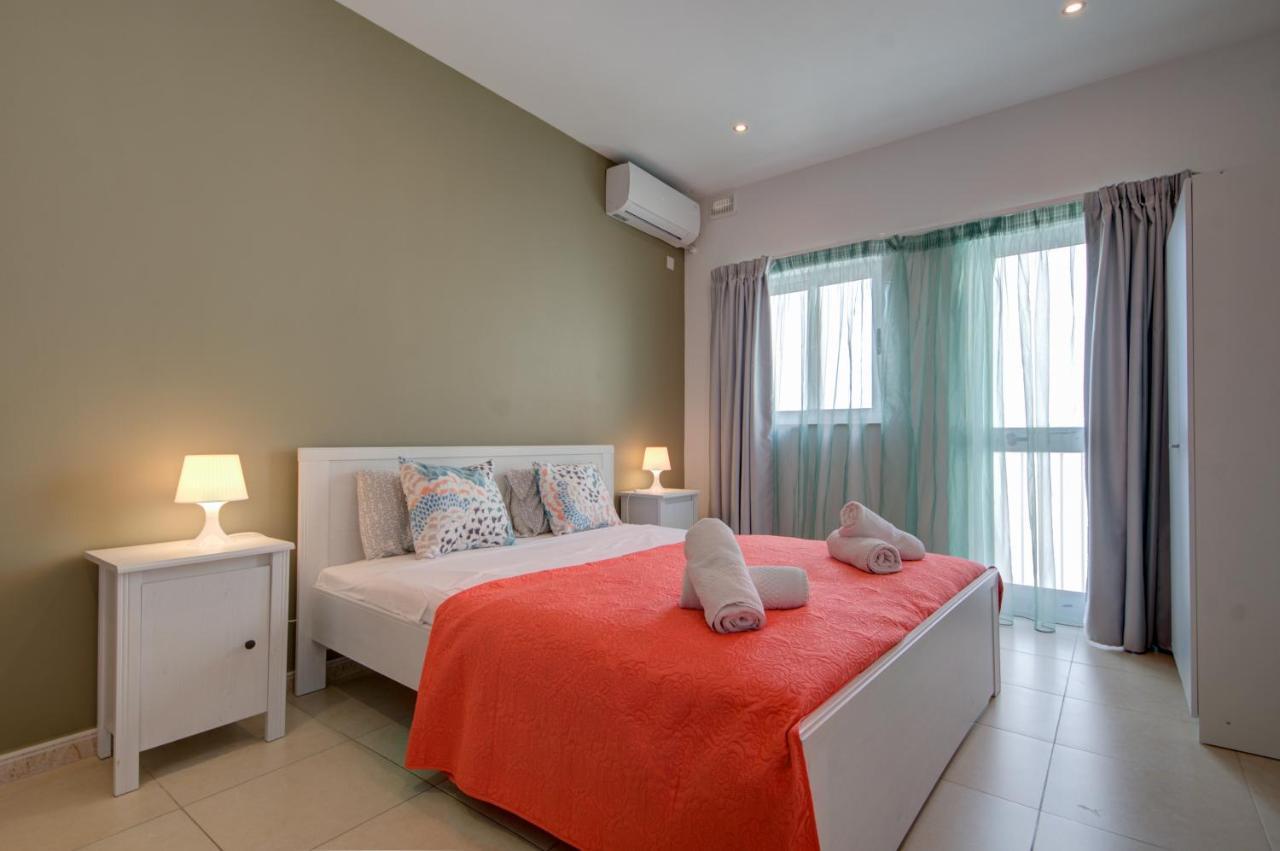 Azure Haven - Gzira Apartments And Penthouse By Shortletsmalta Exterior photo