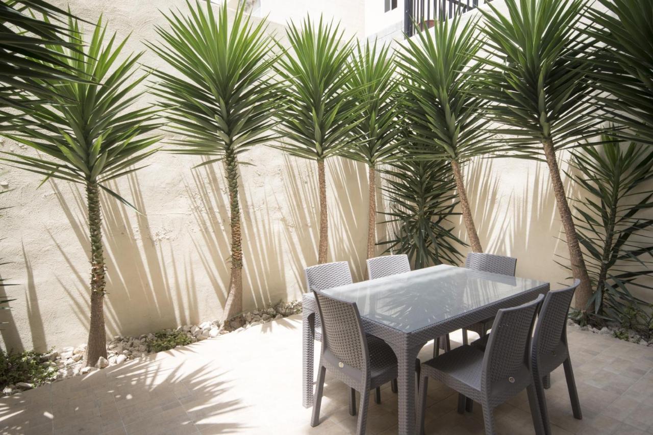 Azure Haven - Gzira Apartments And Penthouse By Shortletsmalta Exterior photo